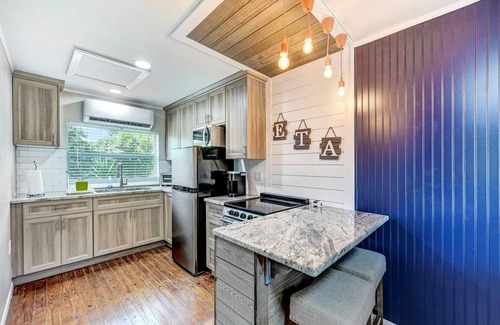 Melbourne Apartment | Melby's Downtown Studio Charm