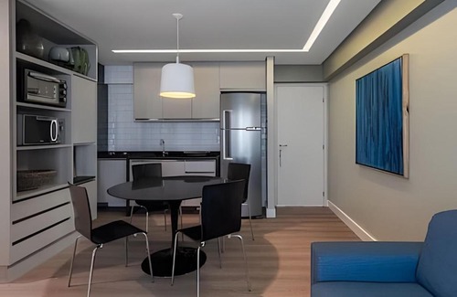 Boa Viagem Apartment | Melhor 2 quartos Charme Decorado Piso de Madeira