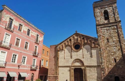 Iglesias Historic Centre Apartment | Meli4Retreat Beach, Mountain & History