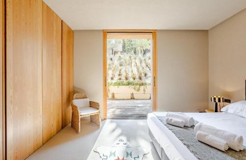 Grandola Villa | Melides Premium Villa With Pool by Homing
