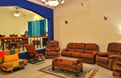 Koramangala House | Mellow Yellow