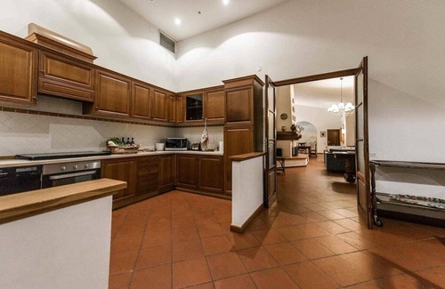 Capraia e Limite Villa | Melograno, private pool villa. A/C, Tennis, WiFi
