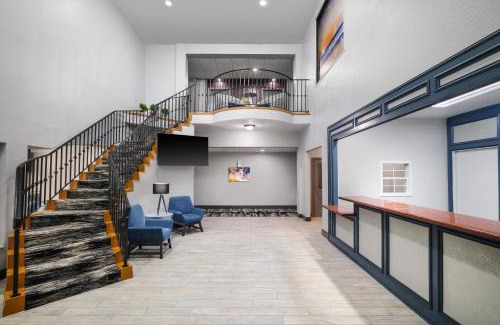 El Lago Hotel | Melrose @ Seabrook, BW Signature Collection by Best Western