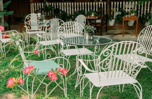 San Pedro Bed & Breakfast | Melvo's Garden R1