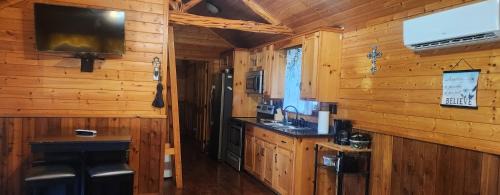 Pipe Creek House | MeMaws Country Cabin