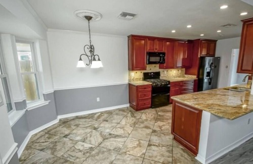 Kenner House | Memorable 4 Bedroom luxurious house.