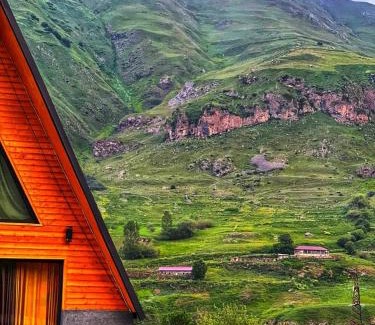 Arsha House | Memoria Kazbegi