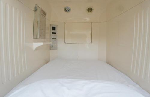 Meguro Hotel | Men Only Capsule Room & Sauna, Bathhouse, gim 男性専用サウナ&カプセル Minami Gakugeidai