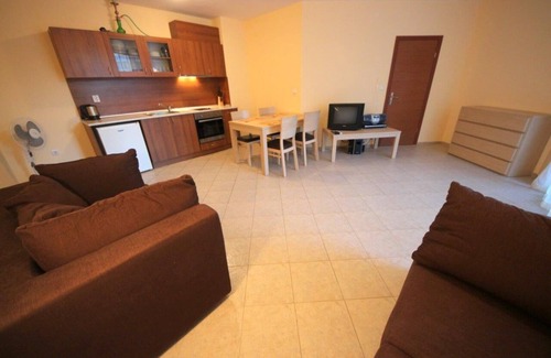 Sunny Beach Apartment | MENADA * KAROLINA * Apartment with Pool View