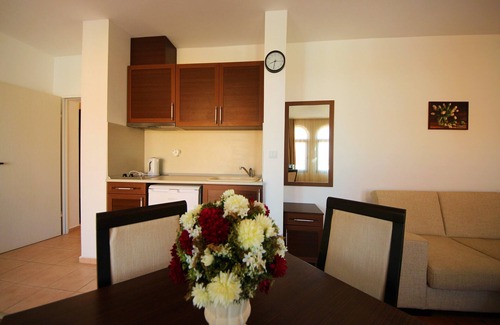 Aheloy Apartment | MENADA * MARINA Cape * Studio Pool view