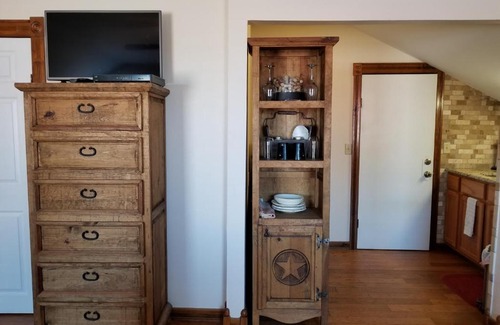 Fredericksburg Bed & Breakfast | Mendelbaum Winery Loft West