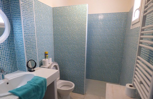Ascain Apartment | Mendi: charming T2 for discovering the Basque country with friends or loved ones.
