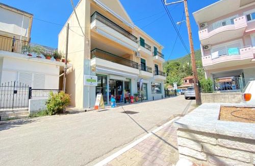 Menidion Apartment | Menidi by the sea