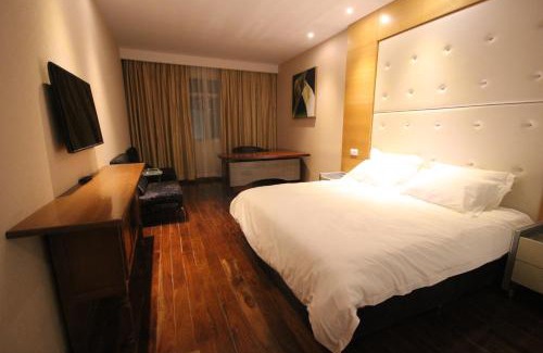 El Bercial Hotel | Menoir Dorsett Madrid Leganés