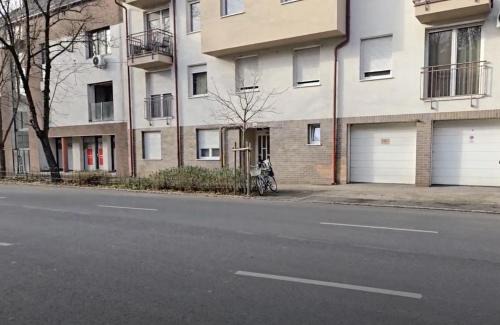 Szeged Apartment | Mentha Apartman by Mital