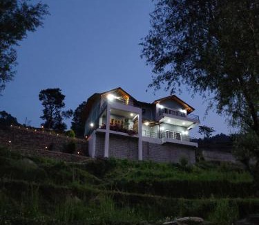 Kaul House | Meraki Living Luxury Homestay, Mukteshwar