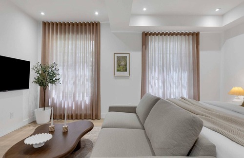 Cite Multimedia Apartment | Mercer- 3Beds King Ensuite- Free Parking