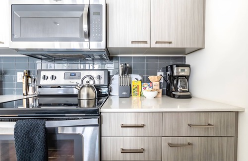 Mercer Island Apartment | Mercer Isl 2BR #3 | Corporate Stay | Sophari