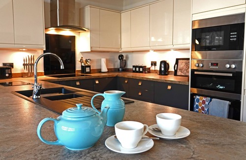Dartmouth Apartment | Merchant’s Rest heart of Dartmouth