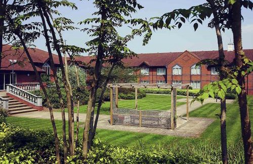 Flecknoe Hotel | Mercure Daventry Court Hotel
