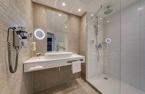 Ledeburg Hotel | Mercure Hotel Am Entenfang Hannover
