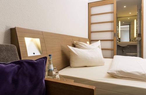 Saarbruecken Hotel | Mercure Hotel Saarbrücken Süd