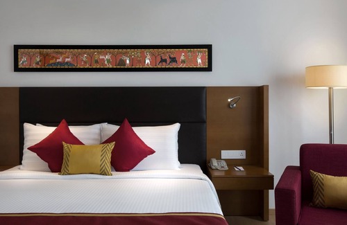 Punjagutta Hotel | Mercure Hyderabad KCP Hotel
