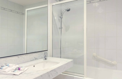 Colombier - Champ de Mars Hotel | Mercure Rennes Centre Gare