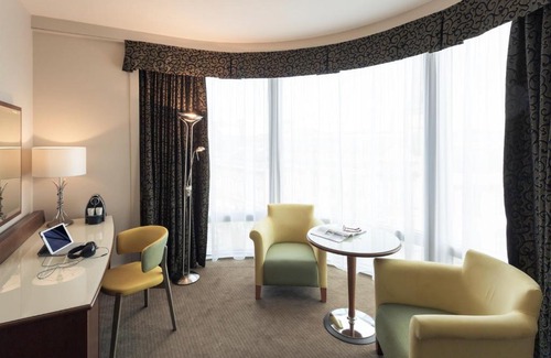 Sheffield City Centre Hotel | Mercure Sheffield St Paul's Hotel & Spa