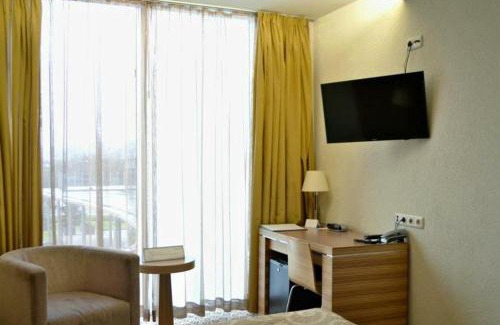 Lasnamae Hotel | Mercure Tallinn