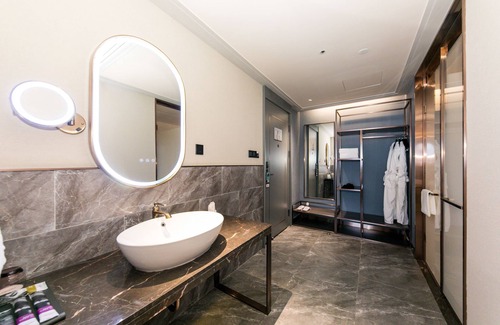 Yanta Qu Hotel | Mercure Xian Qujiang