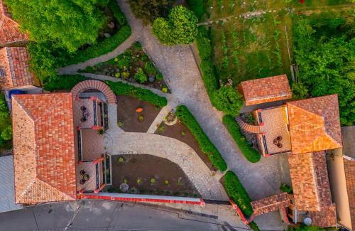 Kaspi Hotel | Merebashvili Estate