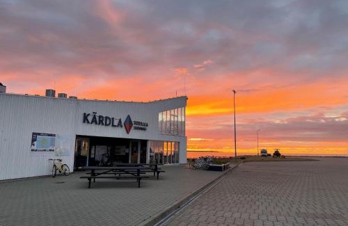Kardla Apartment | Merevaatega majutus Kärdla sadamas