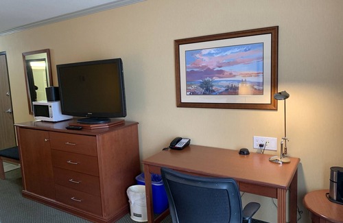 Fort McMurray Hotel | Merit Hotel & Suites