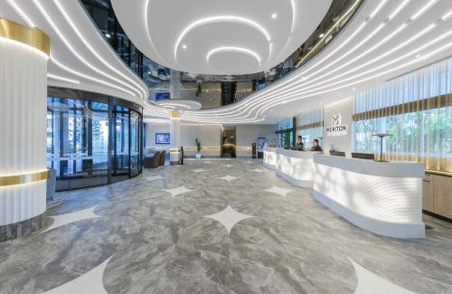 Broadbeach Hotel | Meriton Suites Broadbeach