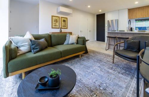 Saint Albans Apartment | Merivale Gem: 2BR Townhouse Oasis