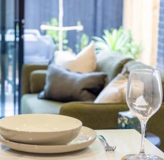 Saint Albans Apartment | Merivale Gem: 2BR Townhouse Oasis