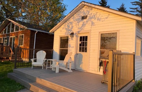 Prince Edward Ski Chalet | Merland Park Cottages - Chalet 3