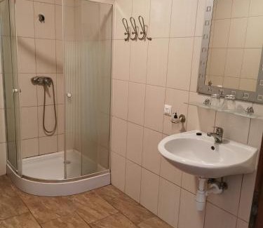 Szendrolad Hotel | Merlot Borhotel és Látványpince
