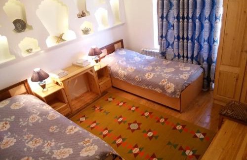 Itchan Kala Bed & Breakfast | Meros B&B