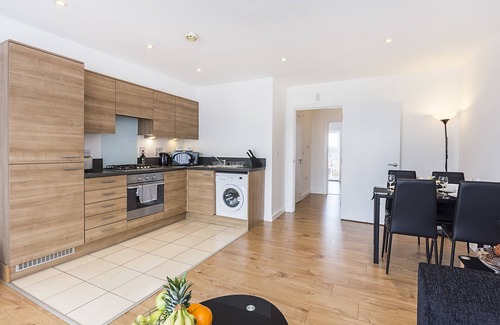 Reading Apartment | Merrick House Apartments
