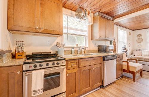 Merritt Island House | Merritt Island Home with Deck and River View!