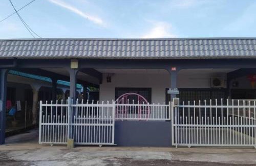 Mersing House | Mersing Spacious 3bedroom with free parking space
