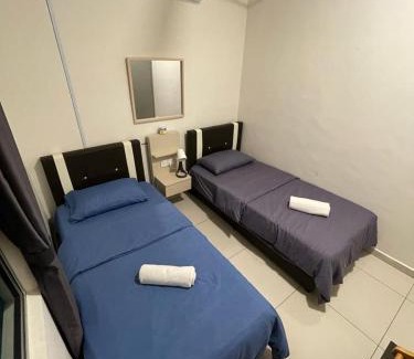Hulu Kinta Apartment | Meru Ipoh Residence Wifi+Pool (Muslim)