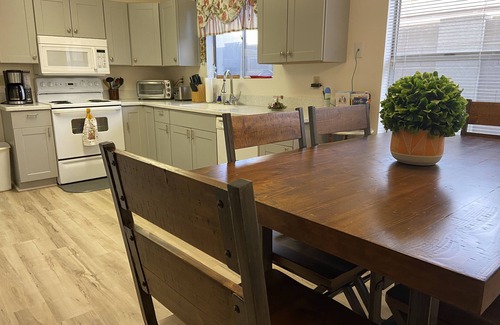 Mesa House | Mesa- Gateway in a Quiet Neighborhood close to many attractions & golf courses