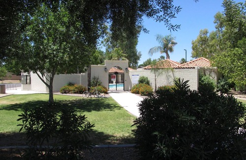 Mesa House | Mesa- Gateway in a Quiet Neighborhood close to many attractions & golf courses