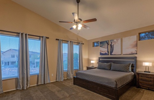 Las Sendas House | Mesa Lux: POOL w/Waterfall & Optional Heat, TVs All BRs, Game Room, Corn Hole
