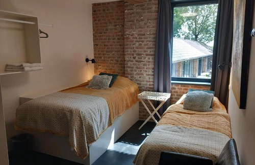 Mesch Bed & Breakfast | Meschermolen, overnachten in de schuur