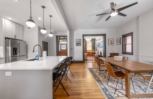 Tower Grove East House | Mesmerizing Cozy Home