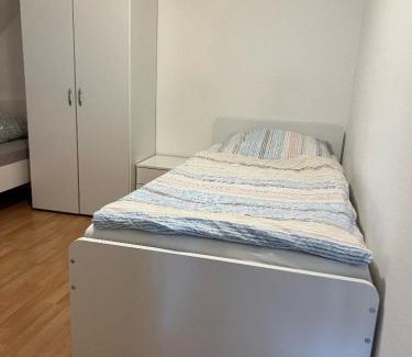 Kaltenweide Apartment | Messezimmer nahe Flughafen direkte Verbindung Messe